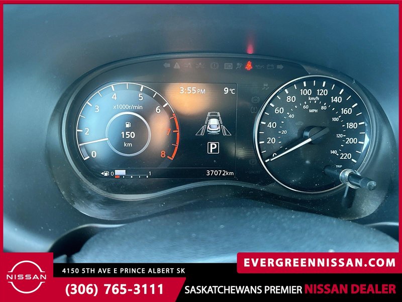 2023 Nissan Kicks SV GREAT COMMUTER & LOW KMS!