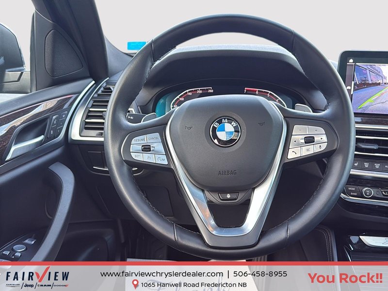 2025 BMW X4 xDrive30i