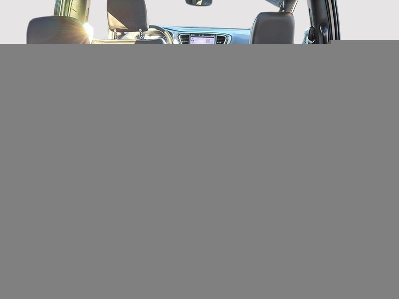 2025 Chrysler Pacifica Limited Loaded with sun and sound group