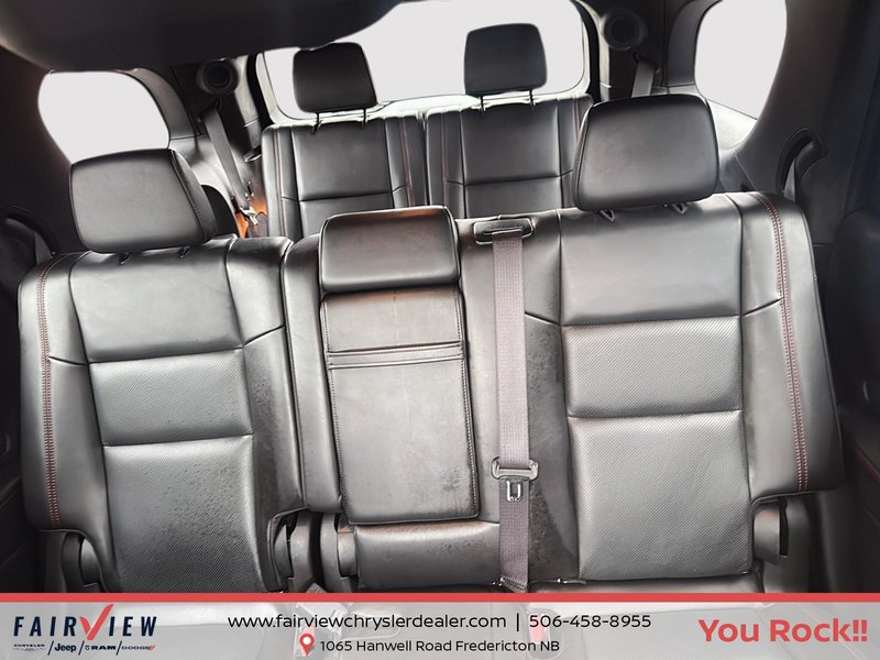 2025 Dodge Durango R/T Loaded with 5.7 hemi new tires, new brakes