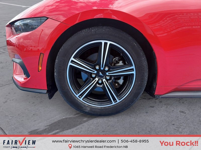 2025 Ford Mustang Eco sport premium