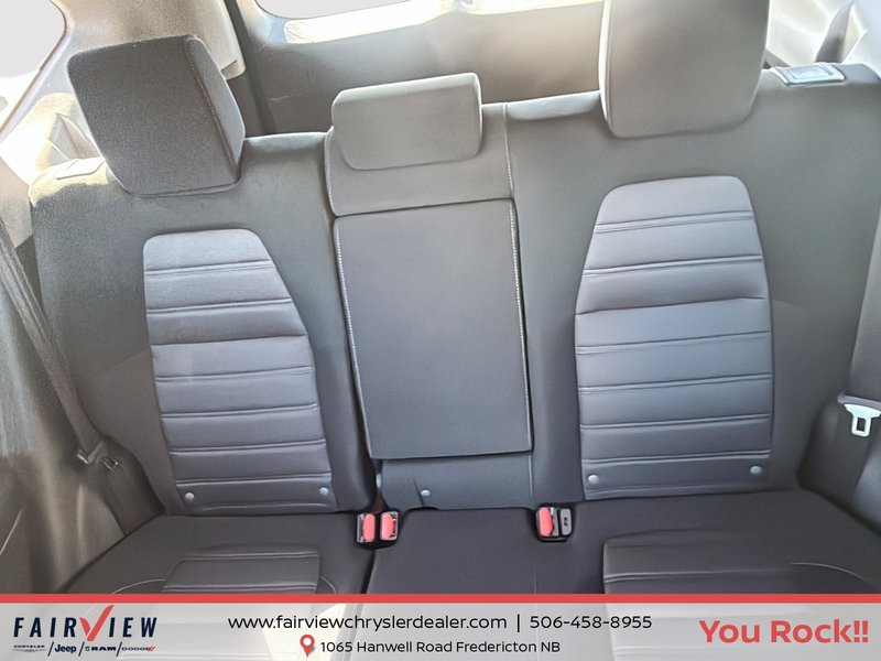 2022 Honda CR-V LX AWD New brakes, new MVI tow package