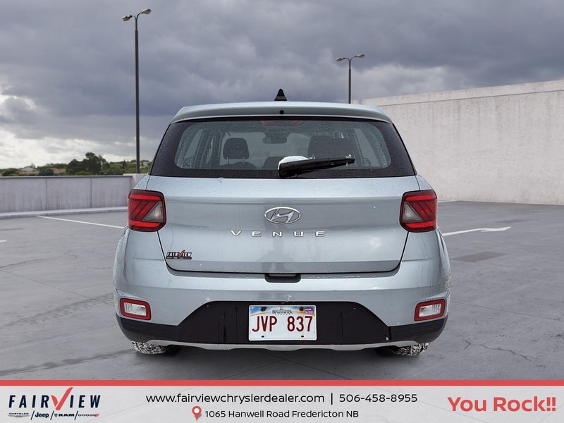 2020 Hyundai Venue Essential Standard transmission