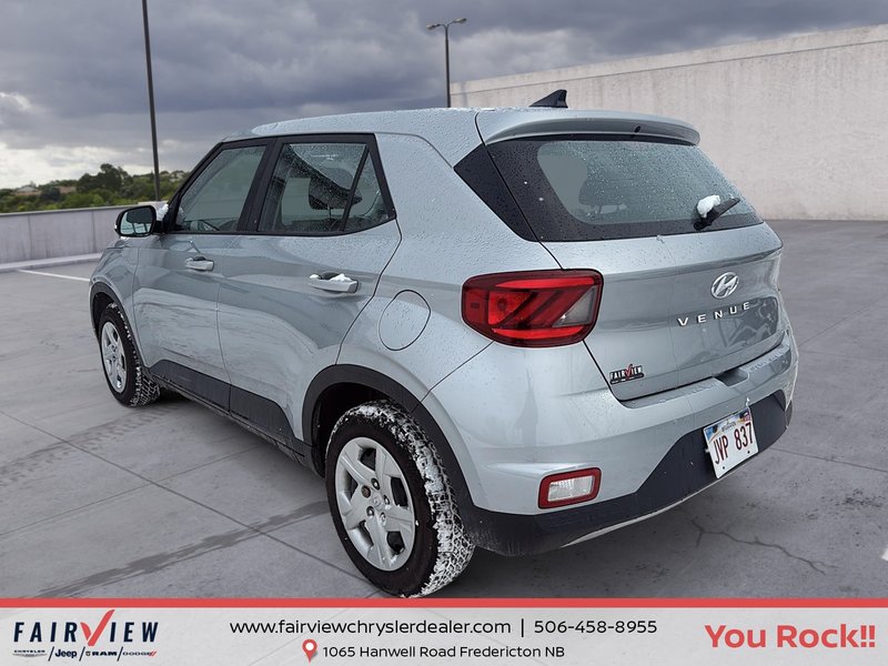 2020 Hyundai Venue Essential Standard transmission