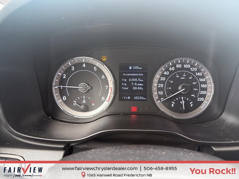 2020 Hyundai Venue Essential Standard transmission