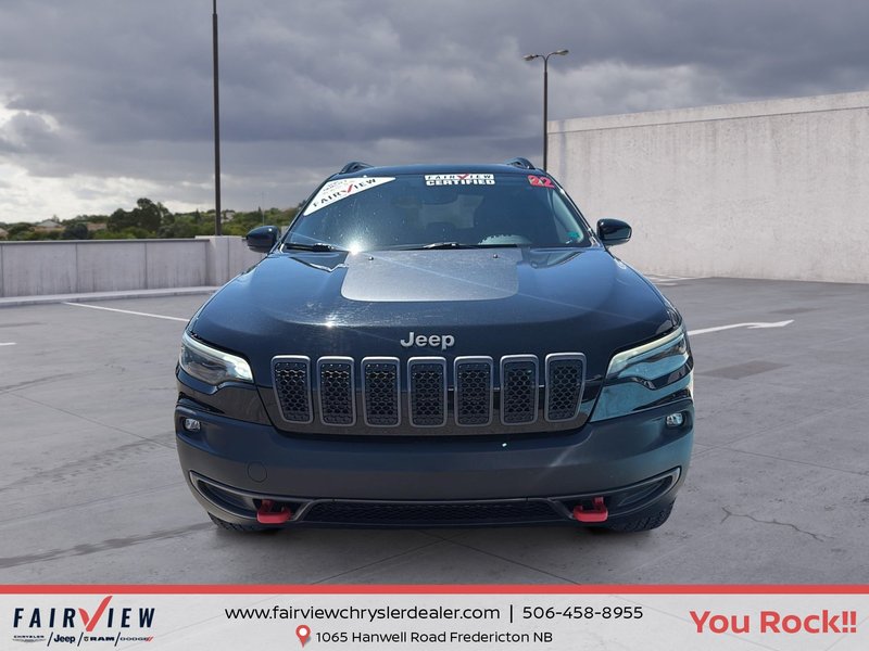 2022 Jeep Cherokee Trailhawk V6 immaculate condition