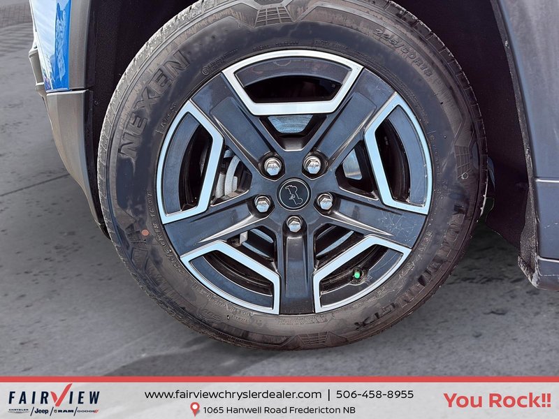 2026 Jeep Cherokee Laredo 10,000 OFF
