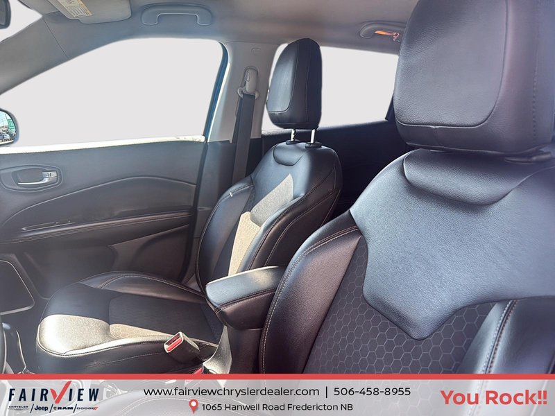2018 Jeep Compass North Loaded with leather new two-year MVI