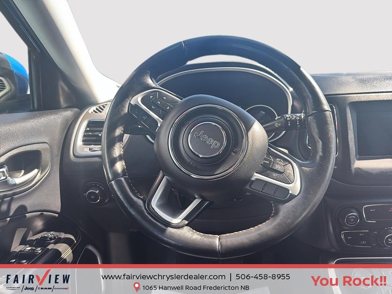 2018 Jeep Compass North Loaded with leather new two-year MVI