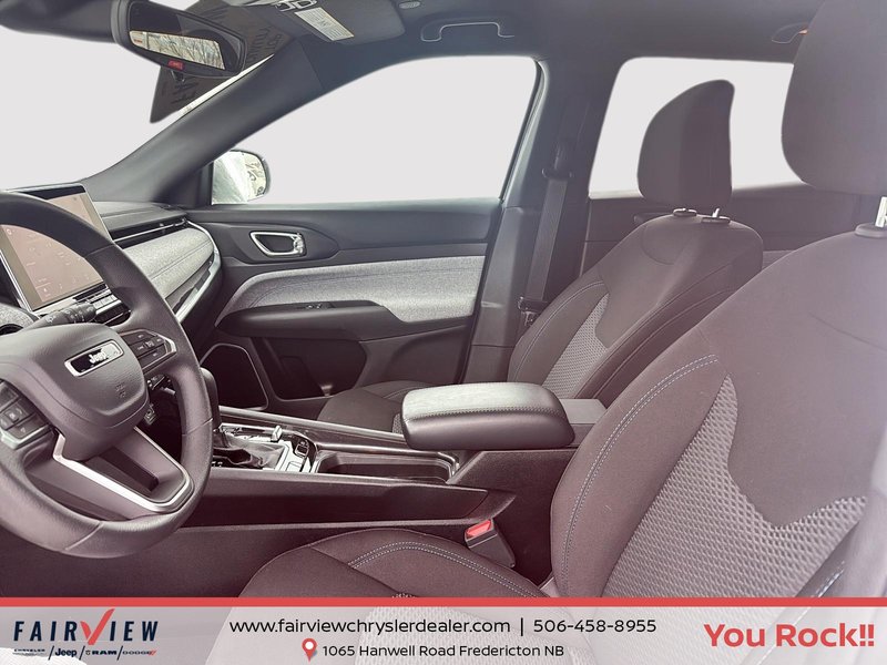 2024 Jeep Compass Sport