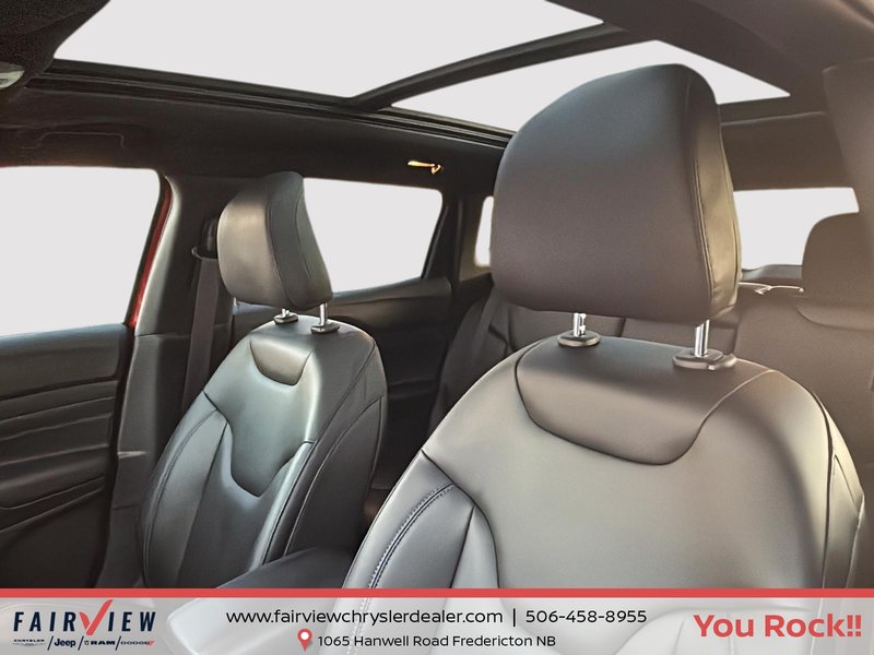 2026 Jeep Compass Limited With sun and sound group