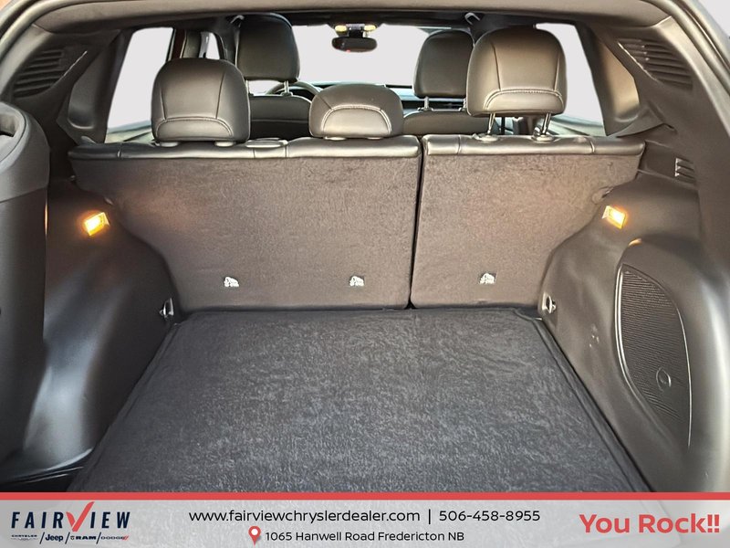 2026 Jeep Compass Limited With sun and sound group