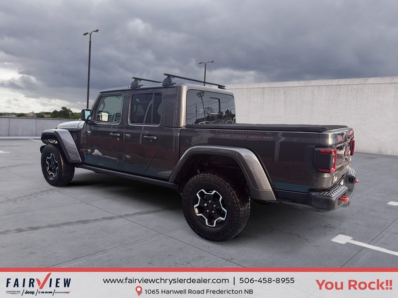 2021 Jeep Gladiator Rubicon New tires, new brakes, new MVI