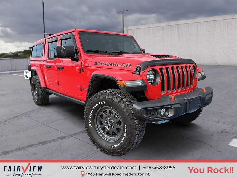 2023 Jeep Gladiator Mojave $10,000 in accessories Upgraded rims, tires, , insulated cap, , running boards, canoe racks