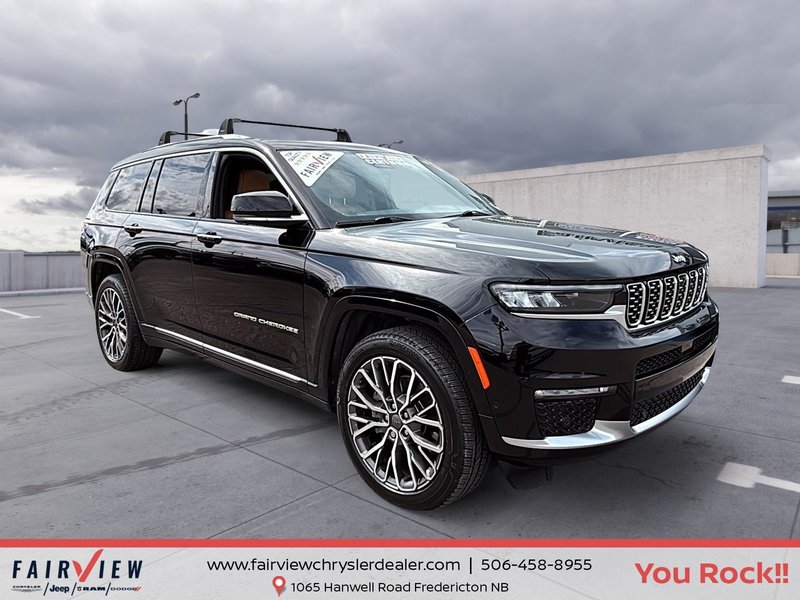 2021 Jeep Grand Cherokee L Summit Reserve New tires, new brakes, new MVI