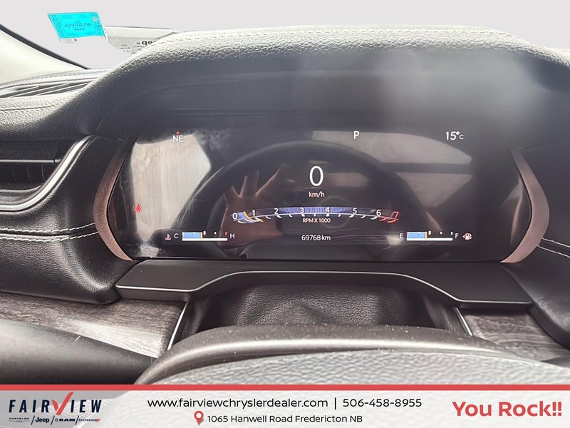 2022 Jeep Grand Cherokee L Limited Seven passenger, full panoramic roof 360 cameras heated cool seating