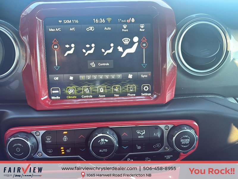 2022 Jeep Wrangler Unlimited Sahara Sky, active roof, upgraded wench, and bumper system