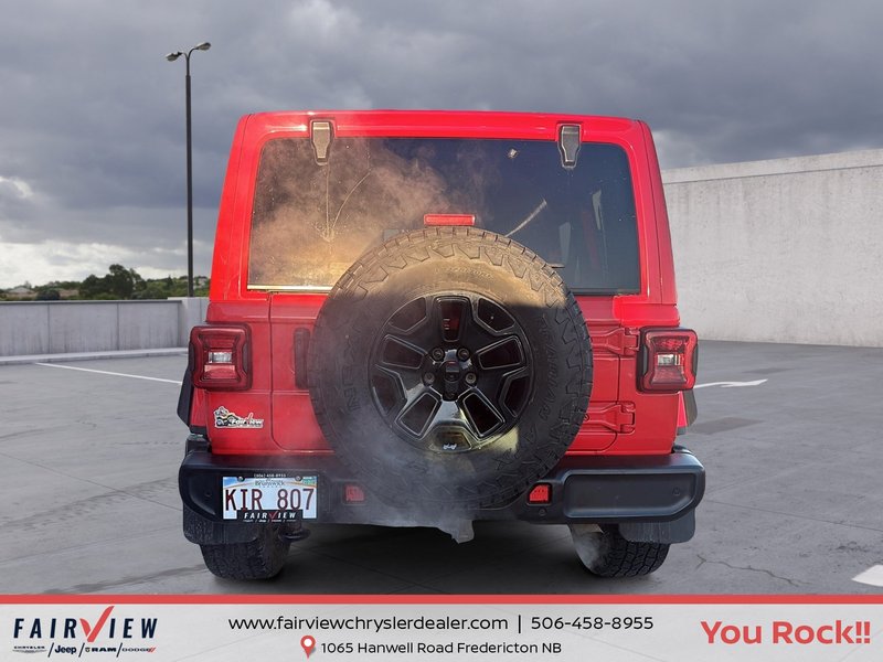 2022 Jeep Wrangler Unlimited Sahara Sky, active roof, upgraded wench, and bumper system