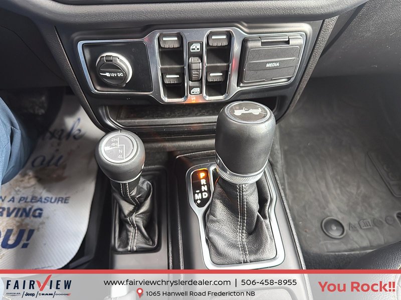 2024 Jeep Wrangler Sahara Two sets of tires and rims winter rims and tires are on