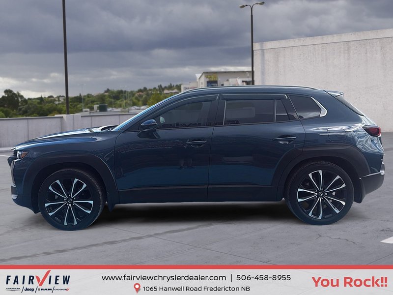 2024 Mazda CX-50 GT