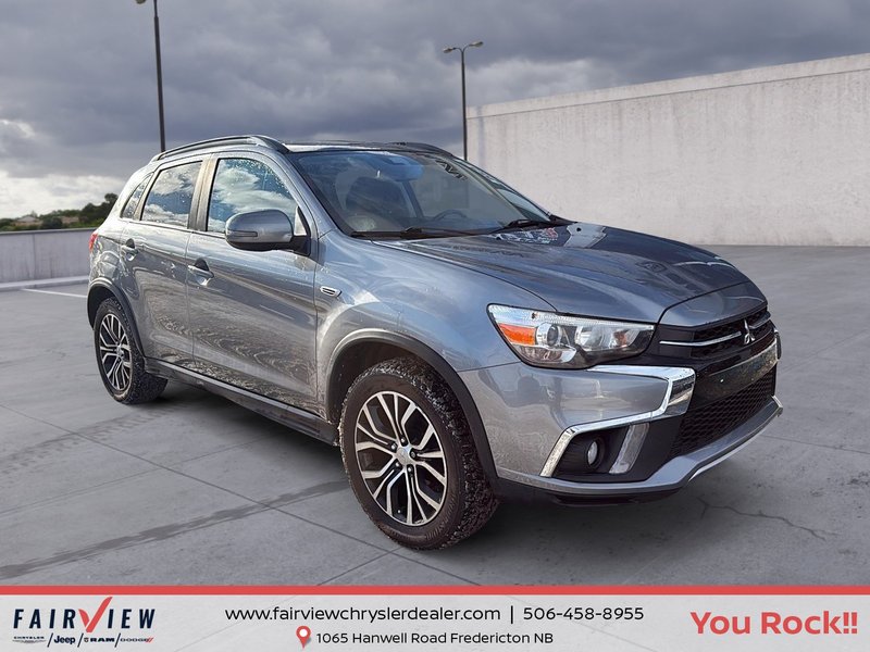 2018 Mitsubishi RVR Limited Upgraded wheels, sun, and sound leather panoramic roof