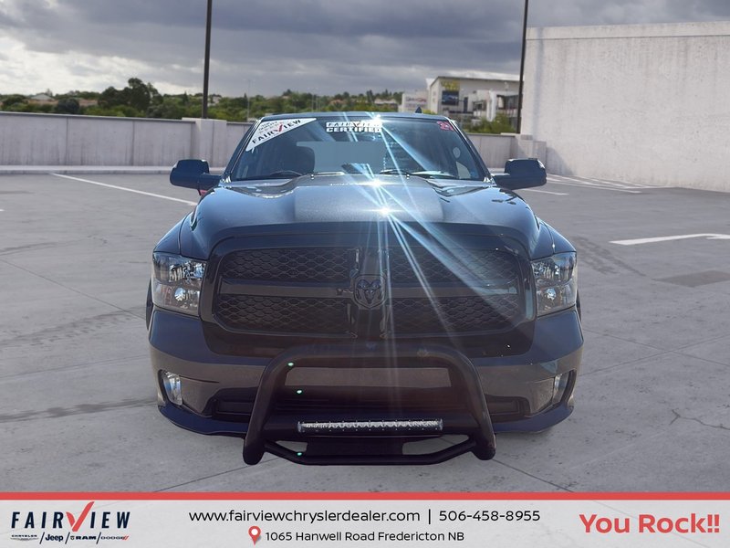 Ram 1500 Classic Express V6 2021