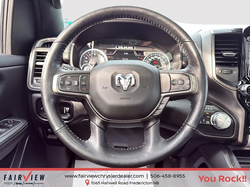 2020 Ram 1500 Sport Fully loaded 12 inch screen full panoramic roof heated seats cooled seats upgraded auto