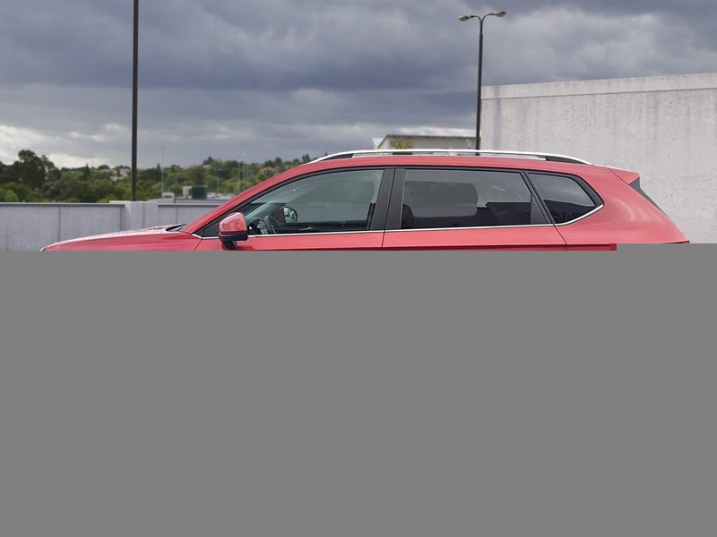 2023 Volkswagen Taos Comfortline Fully loaded with sun and sound  group