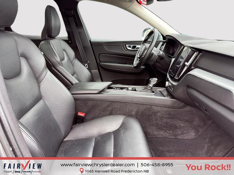 2019 Volvo XC60 Momentum