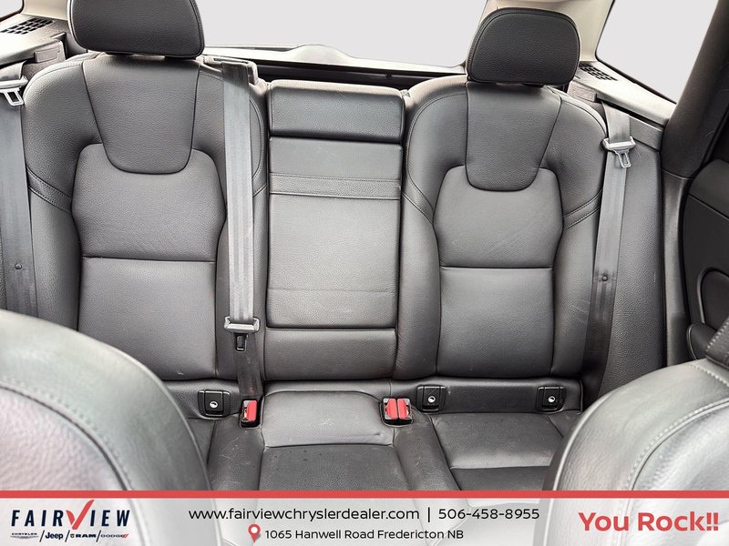 2019 Volvo XC60 Momentum