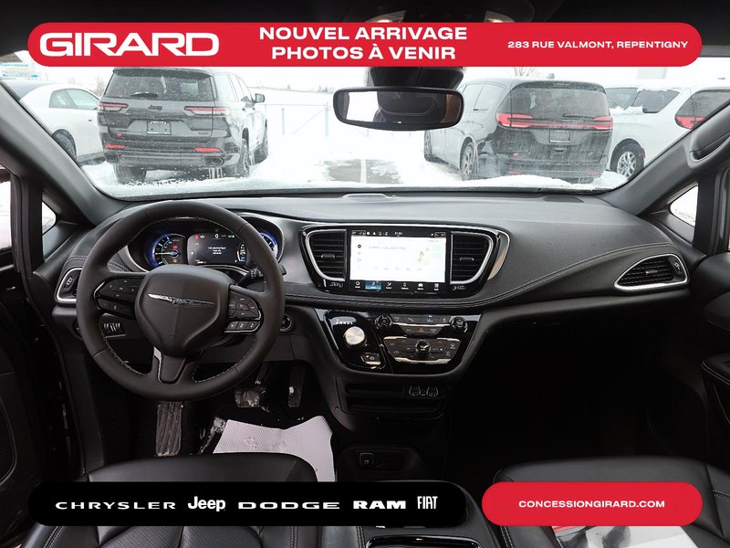 Chrysler Pacifica Hybrid Touring L 2023 PLAN OR 5/120, 1 PROPRIO, BAS KILO