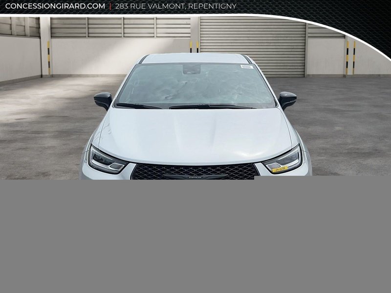 2024 Chrysler Pacifica Hybrid S APPEARANCE