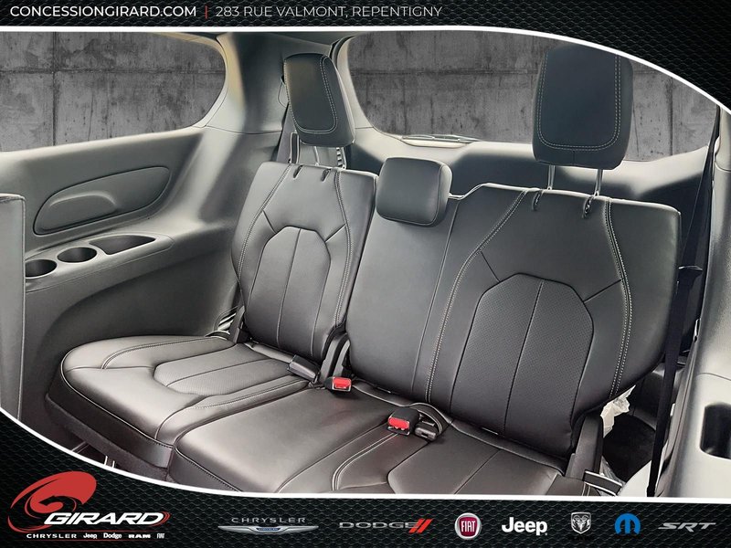 2024 Chrysler Pacifica Hybrid S APPEARANCE