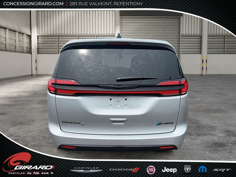2024 Chrysler Pacifica Hybrid S APPEARANCE