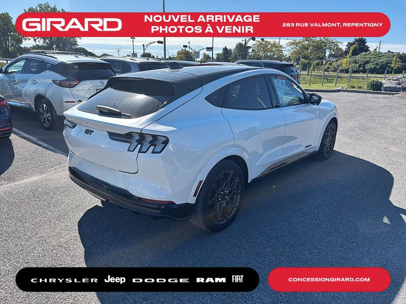 2024 Ford Mustang Mach-E GT GT AWD**BRONZE**TOIT PANO FIXE**RECHARGE 240 VOLTS**AUDIO BANG&OLUFSEN**