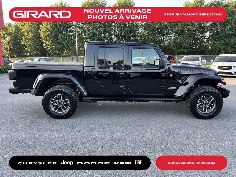 Jeep Gladiator MOJAVE X 2025 **TRÈS BAS KILO**DIFF 4.10**PLAN OR**SUSPENSION FOX**