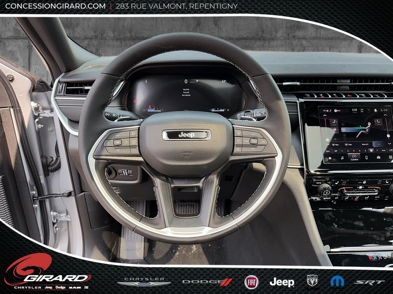 2025 Jeep Grand Cherokee LAREDO ALTITUDE