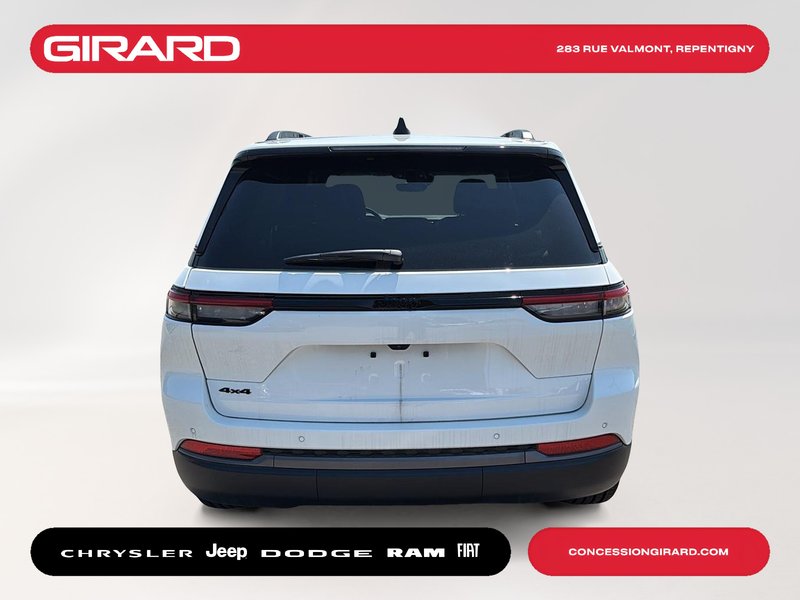 2026 Jeep Grand Cherokee ALTITUDE