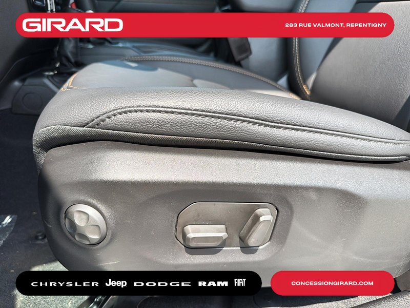 2025 Jeep Wrangler 4-Door SAHARA