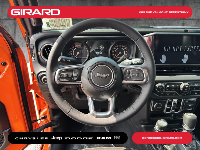 2025 Jeep Wrangler 4-Door SAHARA
