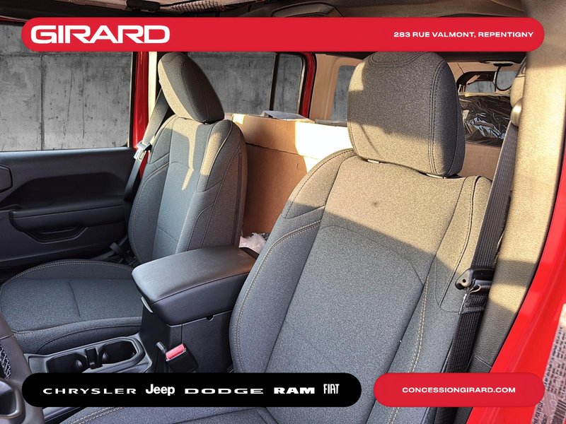 2025 Jeep Wrangler 4-Door WILLYS