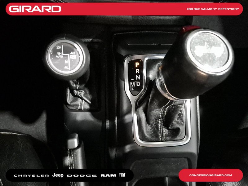 Jeep Wrangler 4xe Unlimited Sahara 2022 **JAMAIS ACCIDENTÉ**1 PROPRIÉTAIRE**AUDIO ALPINE**CUIR MCKINLEY**