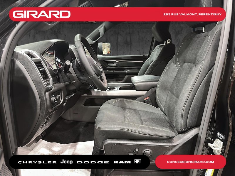 Ram 1500 Big Horn 2025 **NIVEAU 2**NIGHT EDITION**BAS MILLAGE** 1 PROP**