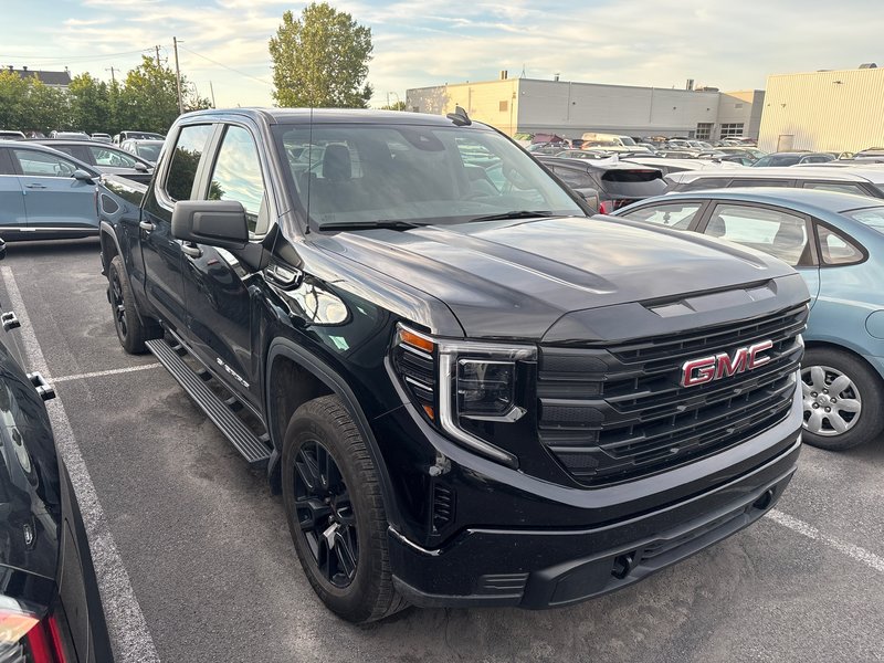 GMC Sierra 1500 AT4 4X4 CREWCAB NOIR CUIR 2021 1 PROPRIO PAS DE RECLAMATION AU CARFAX