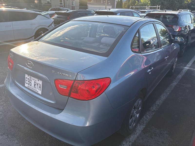 Hyundai Elantra MAN 4 PORTES 2009 PAS DE RECLAMATION AU CARFAX