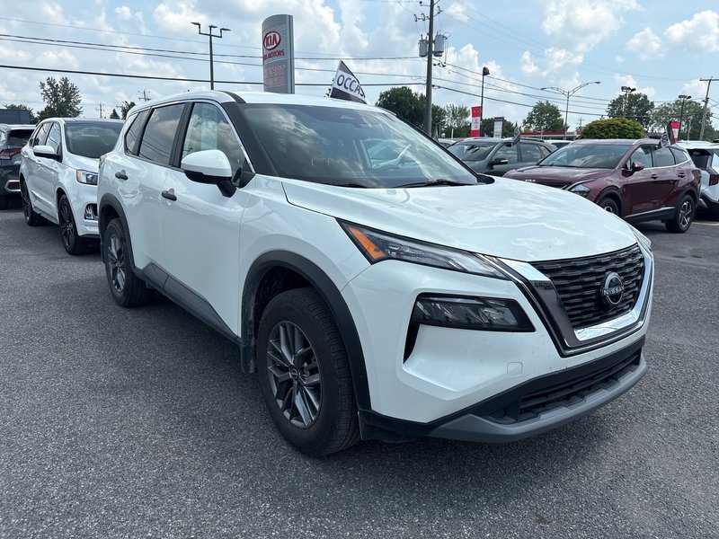 Nissan Rogue S AWD BLANC 27899KM 2023 1 PROPRIO PAS DE RECLAMATION AU CARFAX