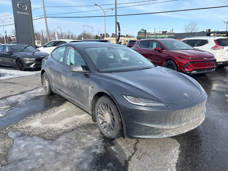 Tesla Model 3 STANDARD RANGE PLUS PPF AUTOPILOT 2024 1 PROPRIO PAS DE RECLAMATION AU CARFAX