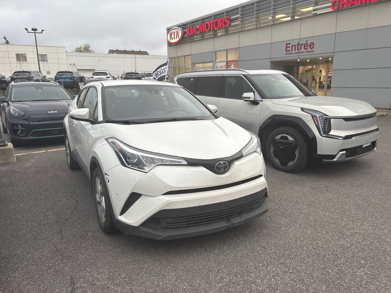 Toyota C-HR XLEBLANC AUTOM CAMERA MAGS 2018 PAS DE RECLAMATION AU CARFAX