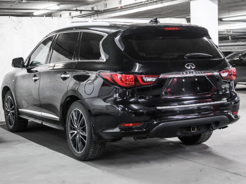 Infiniti QX60 Base AWD  VEHICLE IS IN VERY GOOD CONDITION **OUR CARS ARE INSPECTED AND READY TO GO...WE PAY THE MAXIMUM FOR YOUR EXCHANGE!! BE 2018