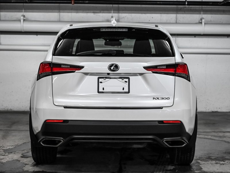 Lexus NX 200t AWD  VEHICLE IS IN VERY GOOD CONDITION **OUR CARS ARE INSPECTED AND READY TO GO...WE PAY THE MAXIMUM FOR YOUR EXCHANGE!! BE QUIC 2019